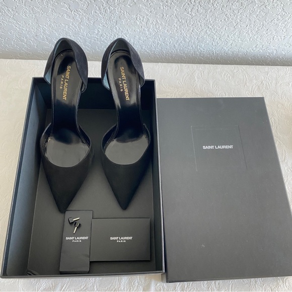 Saint Laurent Suede Pump, Black - Picture 9 of 11